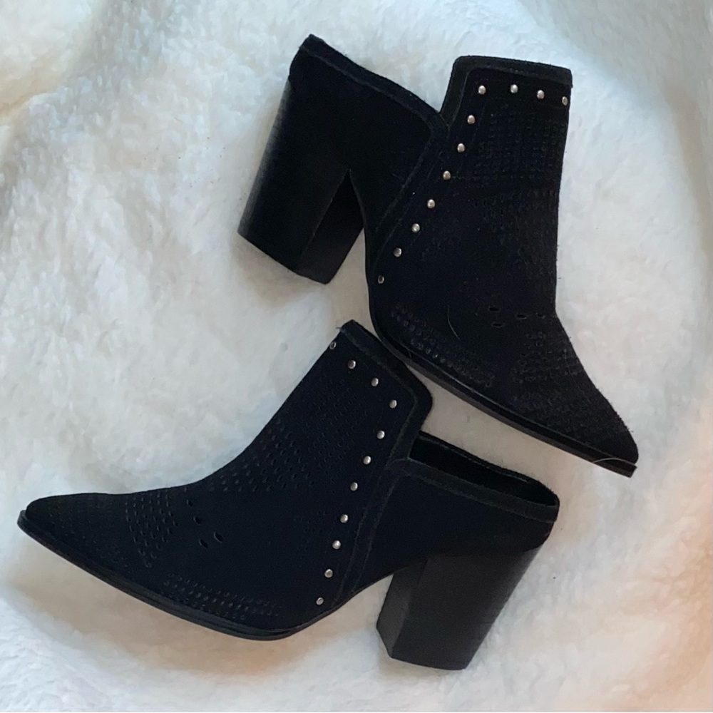 Gibson Latimer Nora Mule Boots